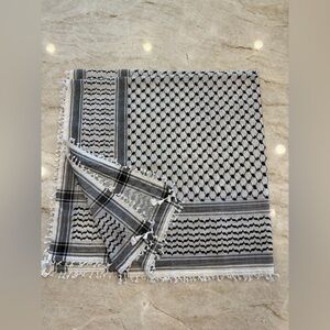 MEN'S SALE Black White Keffiyeh Shemagh Scarf 48x48 Cotton Tactical Shawl